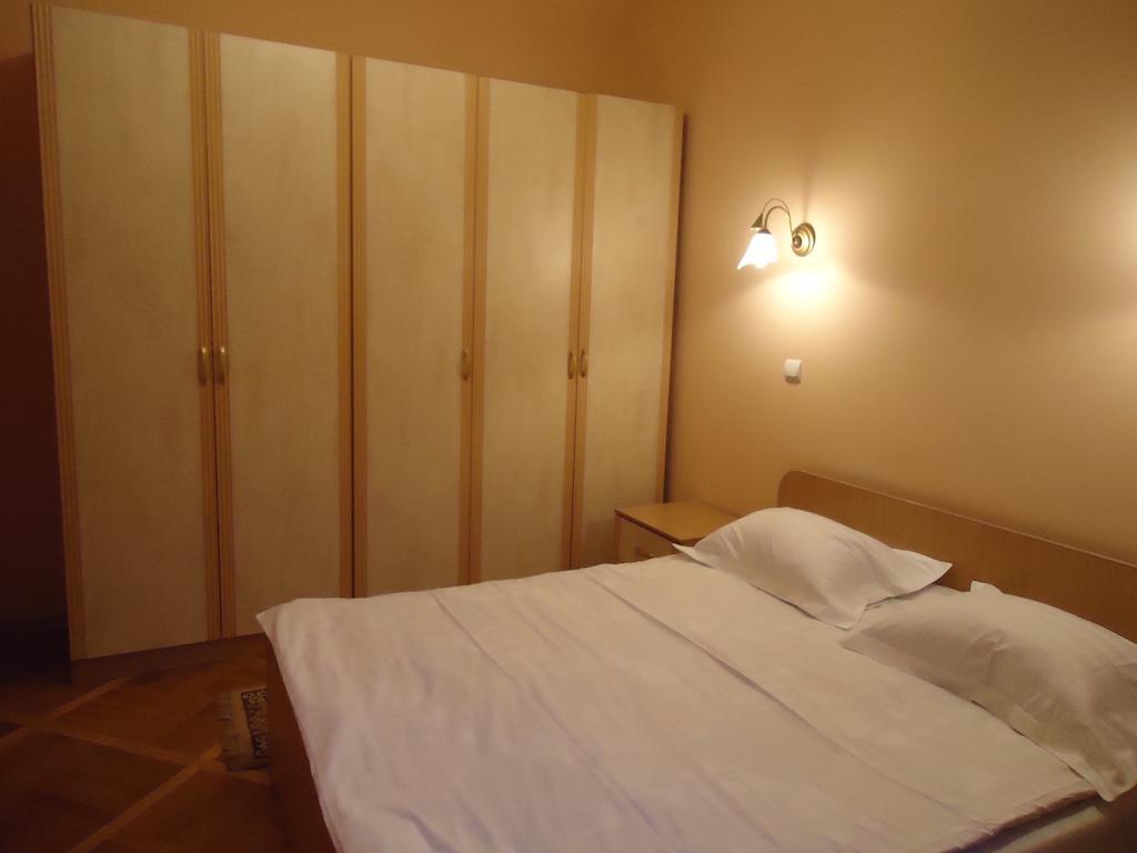 Rentday Apartments - Kiev Oda fotoğraf