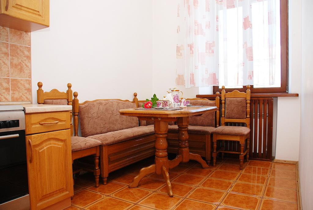 Rentday Apartments - Kiev Dış mekan fotoğraf