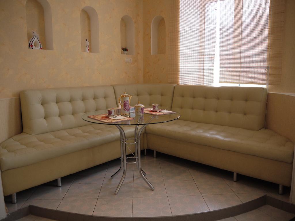 Rentday Apartments - Kiev Dış mekan fotoğraf
